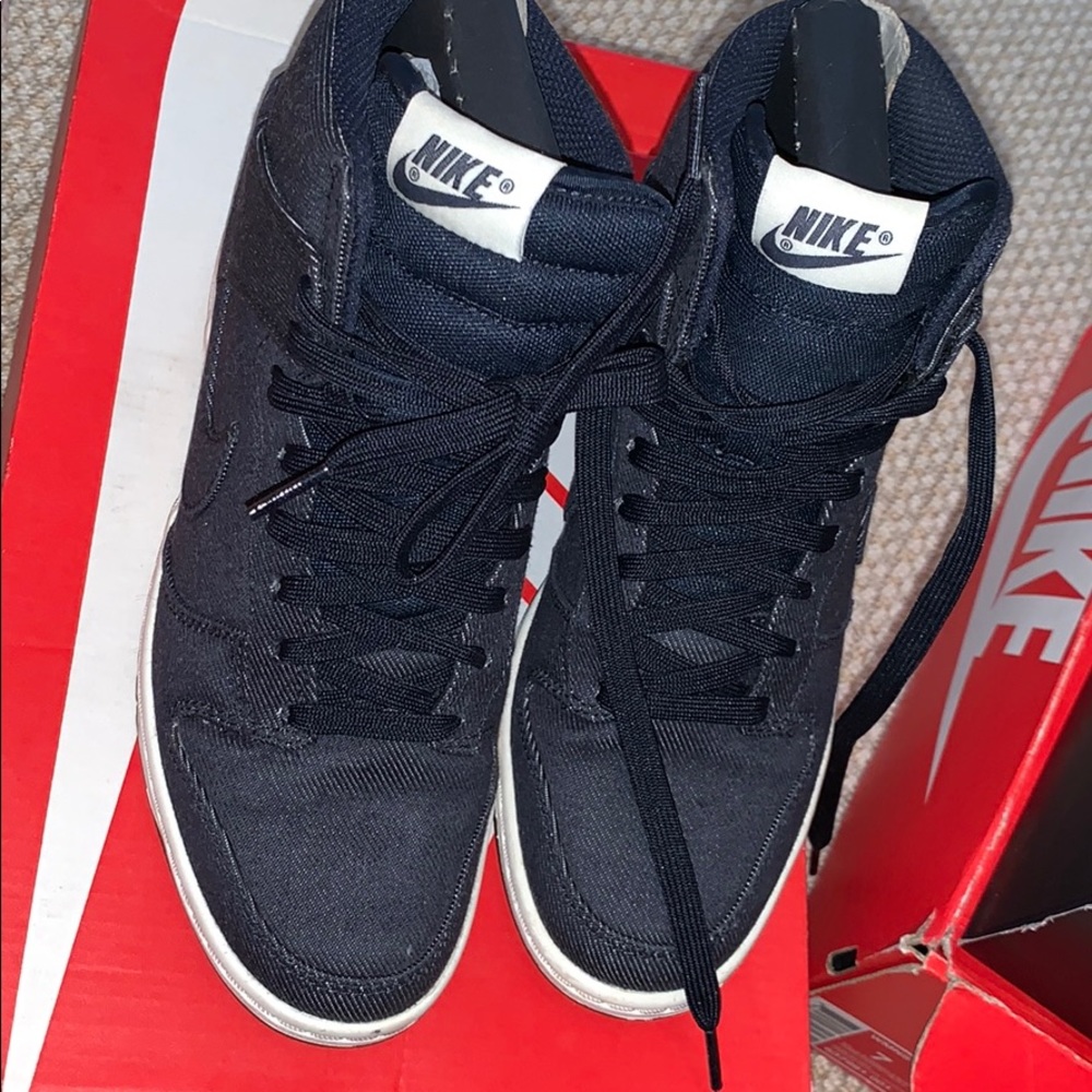 Nike denim sneaker